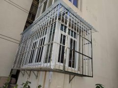 北京海淀区苏州街小区防盗窗安装不锈钢防护栏护网